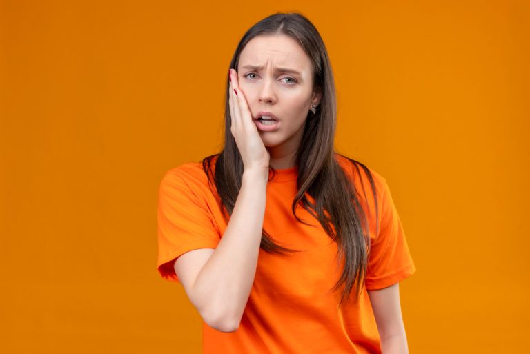Read more about the article What Causes a Toothache? Common Reasons Cranebrook Residents Should Watch For